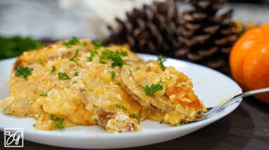 Impress your Grandma with these Cheesy Garlic Scalloped Potatoes for Thanksgiving!