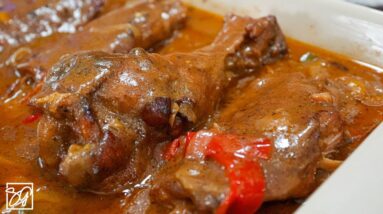 The Secret to Juicy Smothered Turkey Wings